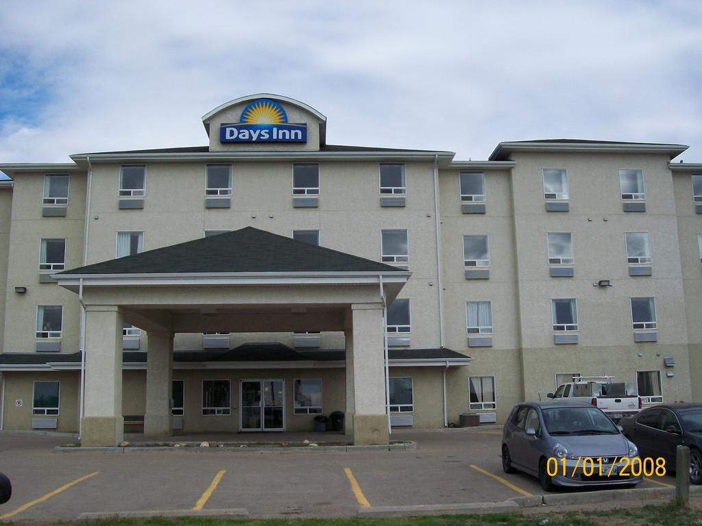 Days Inn By Wyndham Муус Джоу Екстериор снимка